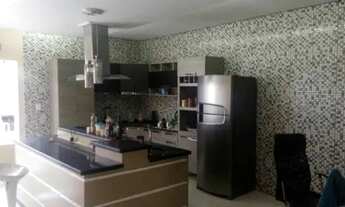 Imagem 2: Casa para venda possui 100 metros quadrados com 3 quartos em Itapuã - Salvador - Bahia