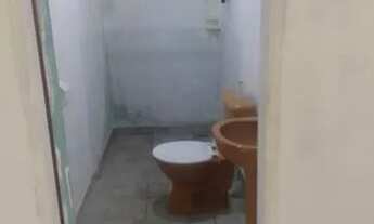 Imagem 5: ALUGA-SE CASA Casa com 1 dormitório