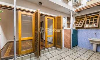 Imagem 7: Casa para venda tem 160 metros quadrados com 3 quartos em Petrópolis - Porto Alegre - RS