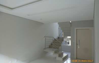 Imagem 2: CASA A VENDA NO BAIRRO UBERABA, CURITIBA, EM CONDOMINIO, ALTO PADRÃO