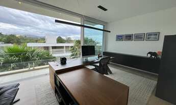 Imagem 6: Linda casa em Condomínio Alto Padrão no Cacupé com 5 Suítes e 488,00 m²