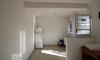 Imagem 2: Apartamento para Aluguel - Rudge Ramos, 1 Quarto, 28 m2