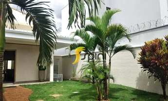 Imagem 2: Casa com 3 dormitórios e 1 suíte à venda, 231 m² por R$ 1.500.000 - Itapema Sul - Uberlând