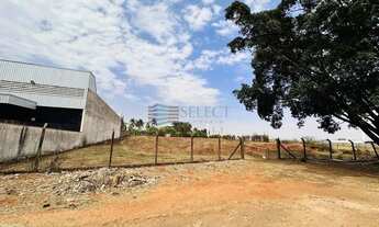 Imagem: Area Comercial 5.000 m² Frente para