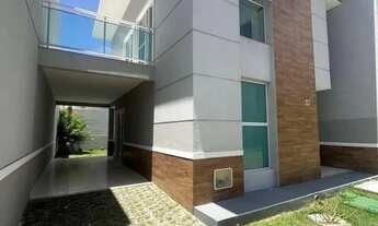 Imagem 2: Casa com 138,51 m², 3 suítes e área de lazer completa em condomínio fechado no Eusébio