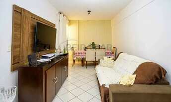 Imagem 2: Apartamento de 2 Quartos com Armários e 1 Vaga Coberta Portal do Parque