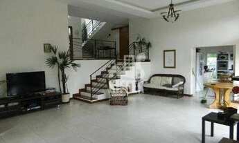 Imagem 5: Chácara Ubá Casa com 3 Suítes, Varanda, Jardim e Espaço de Lazer