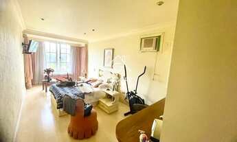 Imagem 2: Alphaville 3 - Maravilhosa casa retrofit para venda no Residencial Alphaville 3