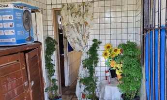 Imagem 6: Casa em esquina de rua principal