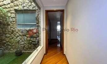 Imagem 5: Cobertura reformada, 3 quartos sendo 1 suíte - Aceitando Financiamento