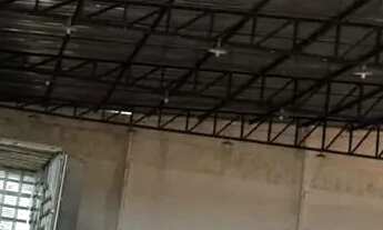 Imagem 3: Galpão próx. a BR 116, c/ 840m² de área total, dormitorio, wc social, escritorio, sala, 02