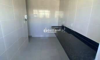 Imagem 6: Apartamento com 2 quartos disponível para venda no bairro Novo Mundo em Uberlândia - MG