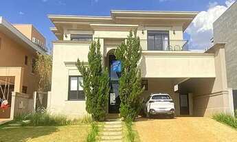 Imagem: Sobrado à Venda no Condomínio Colina do