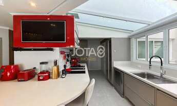 Imagem 5: CASA DE ALTO PADRÃO COM PORTEIRA FECHADA NO SANTA FELICIDADE Casa de alto padrão com porte