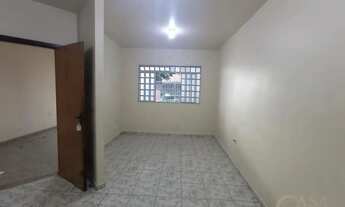 Imagem 3: Residência para locação em excelente localização no Jardim Galeão