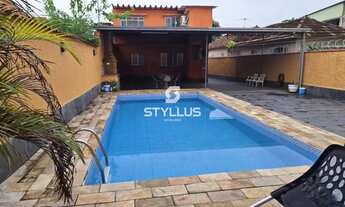 Imagem 2: Praça Seca Casa com 5 dormitórios