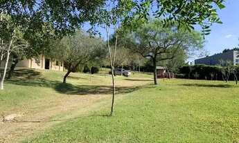 Imagem 2: Refúgio Tranquilo a 10 Min do Centro de Campo Largo com 4.980 m²!