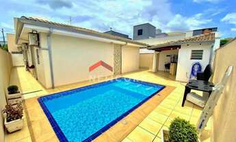 Imagem: Casa de condomínio em Rua Ricardo Pezzan