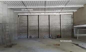 Imagem 7: Loja ampla com mezanino no centro comercial do Atacadão Lag na Barra