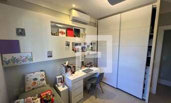 Imagem 7: BARRA DA TIJUCA - JUNTO AO MAR - MOBILIADO - 160M² - VARANDA - 3QUARTOS(SUÍTE) - ARMÁRIOS