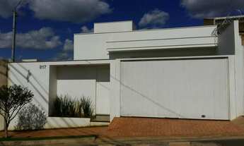 Imagem: Casa Jd. Itamarati Patos de Minas