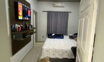 Imagem: Alugo excelente casa com piscina !