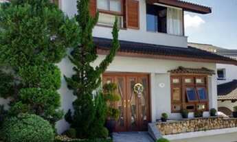 Imagem: Casa Ampla no Alphaville 11 - Oportunidade!