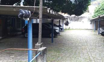 Imagem 6: Estacionamento Galpão / depósito com 5 vagas na garagem