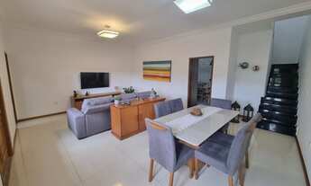 Imagem 6: Maravilhosa casa recém construída próximo à Praia da Bica