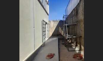 Imagem 7: Galpão com mobiliário para supermercado