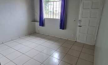 Imagem 3: Residência com 2 quartos para alugar por R$ 900.00, 83.50 m2 - UBERABA - CURITIBA/PR