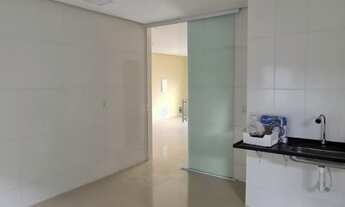 Imagem 3: Casa para venda possui 300 metros quadrados com 3 quartos em Alvorada - Manaus - Amazonas