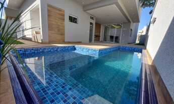 Imagem: Casa Térrea com 3 suítes plenas no Jardins