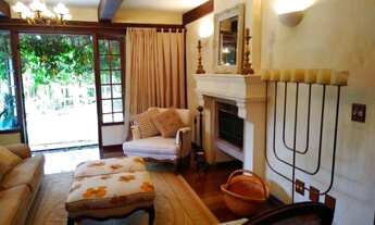 Imagem: Casa de 300 metros quadrados no bairro Itaipava