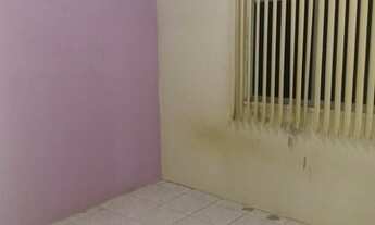 Imagem 2: Apartamento para venda tem 50 metros quadrados com 2 quartos em Itaperi - Fortaleza - Cear