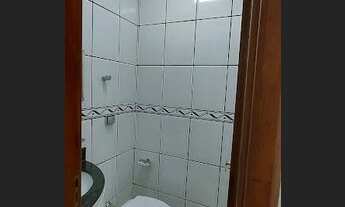 Imagem 6: Casa para Locação em Uberlândia, Alto Umuarama, 3 dormitórios, 2 suítes, 3 banheiros, 2 va