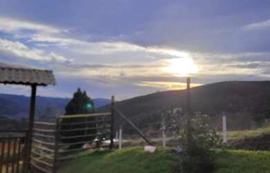 Imagem 3: Casa perto do caravagio e Tres Santas