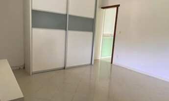 Imagem 2: Lindo duplex na Glória c/ 3tqs, send 1suíte, 3brs, 1vg, amrs plnjds, vrnd, quintal