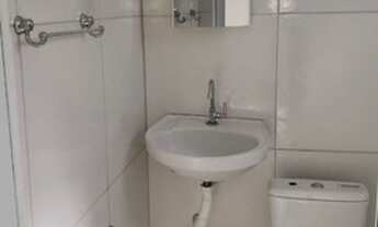 Imagem 2: Alugo kitnet Kitnet com 1 banheiro