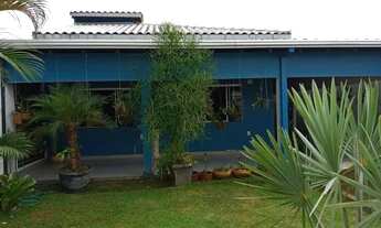 Imagem 3: Casa espaçosa confortável com jardim