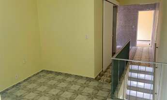 Imagem: 01 quarto, sala, cozinha, WC, quintal e