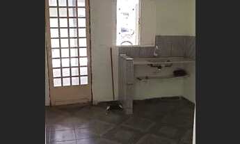 Imagem 3: Vendo meio lote Casa com 1 dormitório