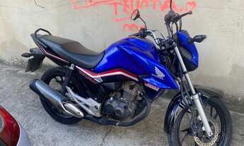 Imagem 3: Duas moto para alugar