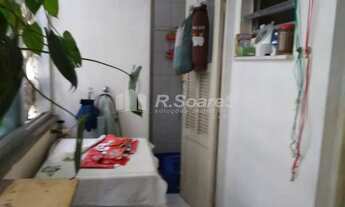 Imagem 5: Apartamento com três quartos , sendo uma suíte , na Av. Ataulfo de Paiva - Leblon