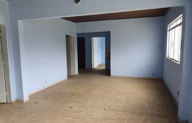 Imagem 3: Casa de 3 quartos com ótima localização na região central