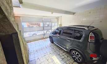 Imagem 2: Casa com duas residências com 05 Dormitórios e 02 vagas de garagem