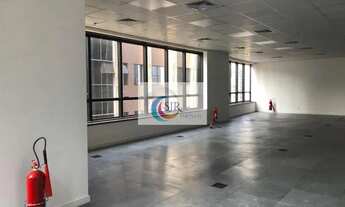 Imagem 4: Sala/Conjunto para aluguel possui 300 metros quadrados em Vila Olímpia - São Paulo - SP
