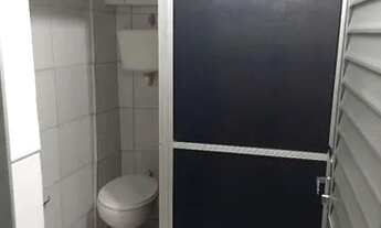 Imagem 6: Aluga-se casa de 1/4