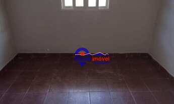 Imagem: CASA PRÓXIMA DO VIADUTO