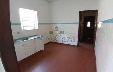 Imagem 2: Casa residencial ou comercial no Centro - 169m² - 2 Dormitórios